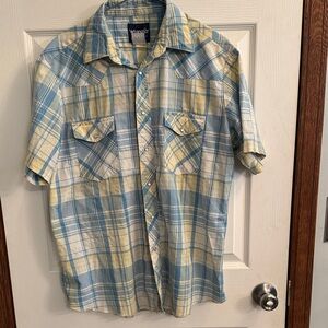 Wrangler Plaid Short Sleeve Button-Down in Blue & Yellow